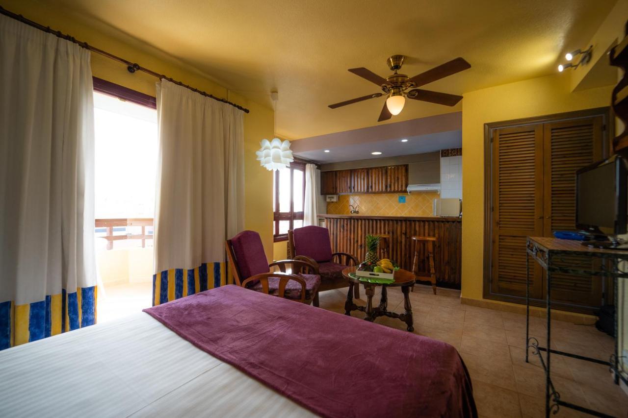 Hotel Apartamentos Londres La Manga Extérieur photo
