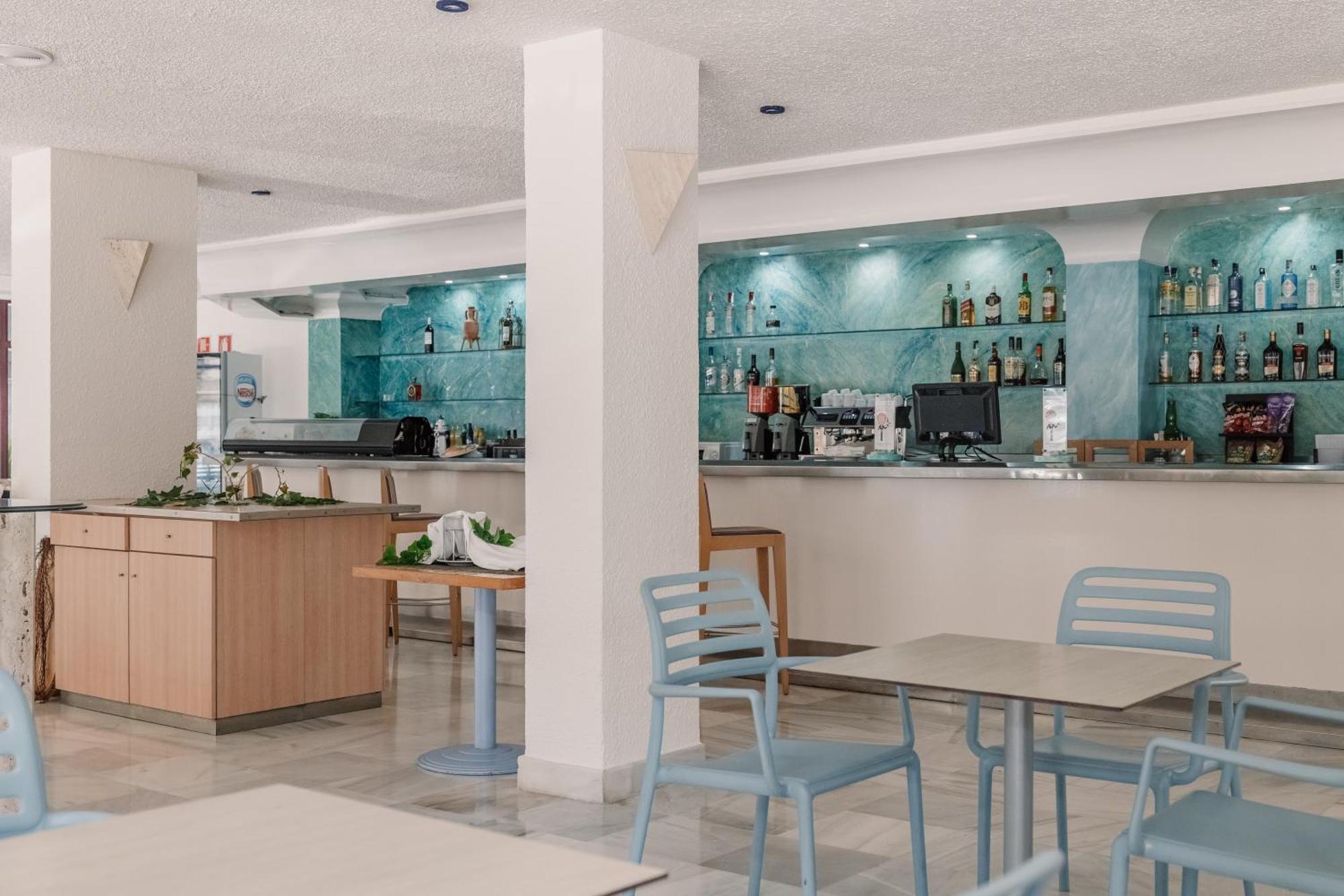 Hotel Apartamentos Londres La Manga Extérieur photo