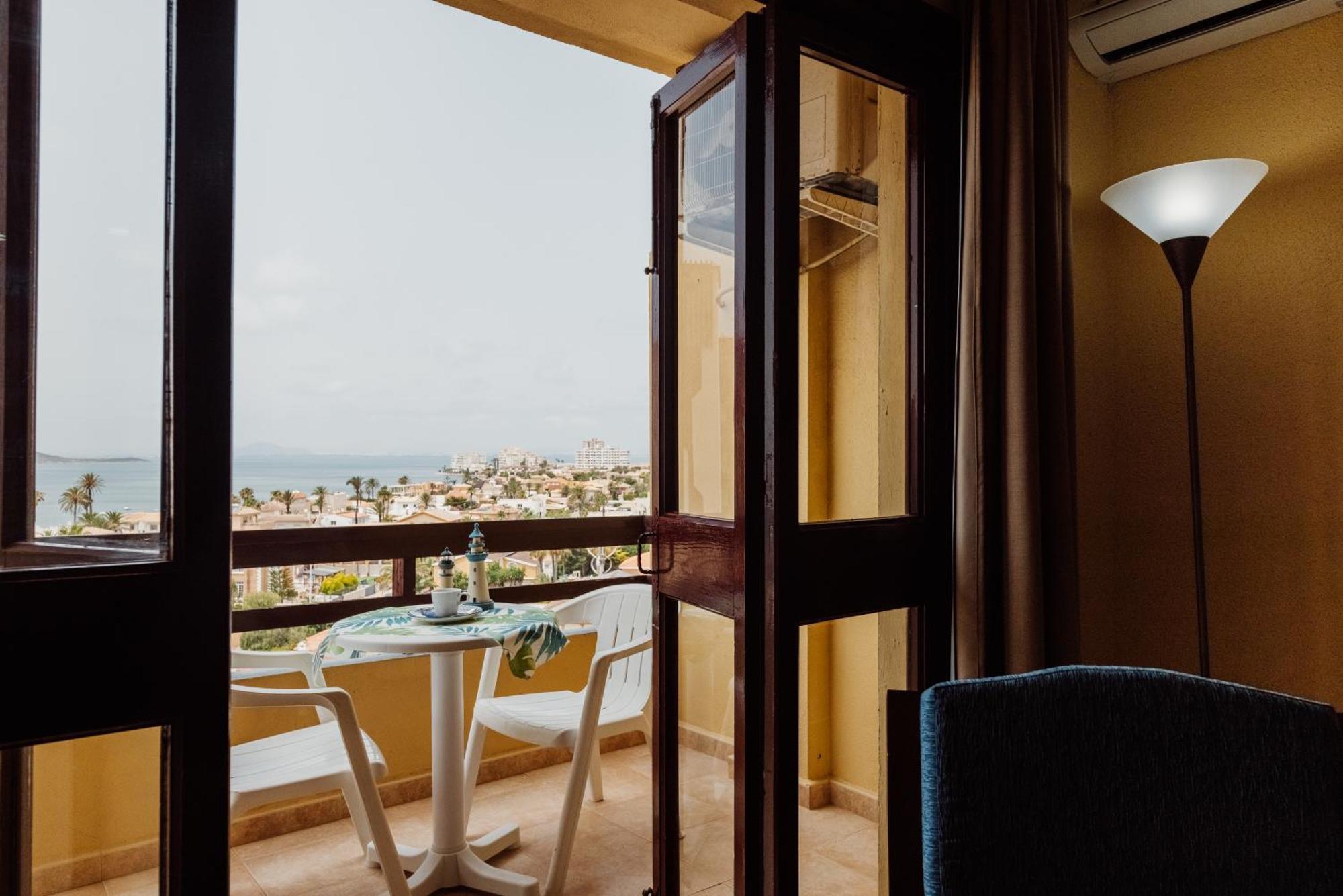 Hotel Apartamentos Londres La Manga Extérieur photo